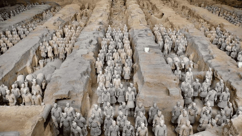 The Terracotta Army guarding Emperor Qin’s tomb stands as an immortal symbol of ancient Chinese civilization (Source: Pexels)